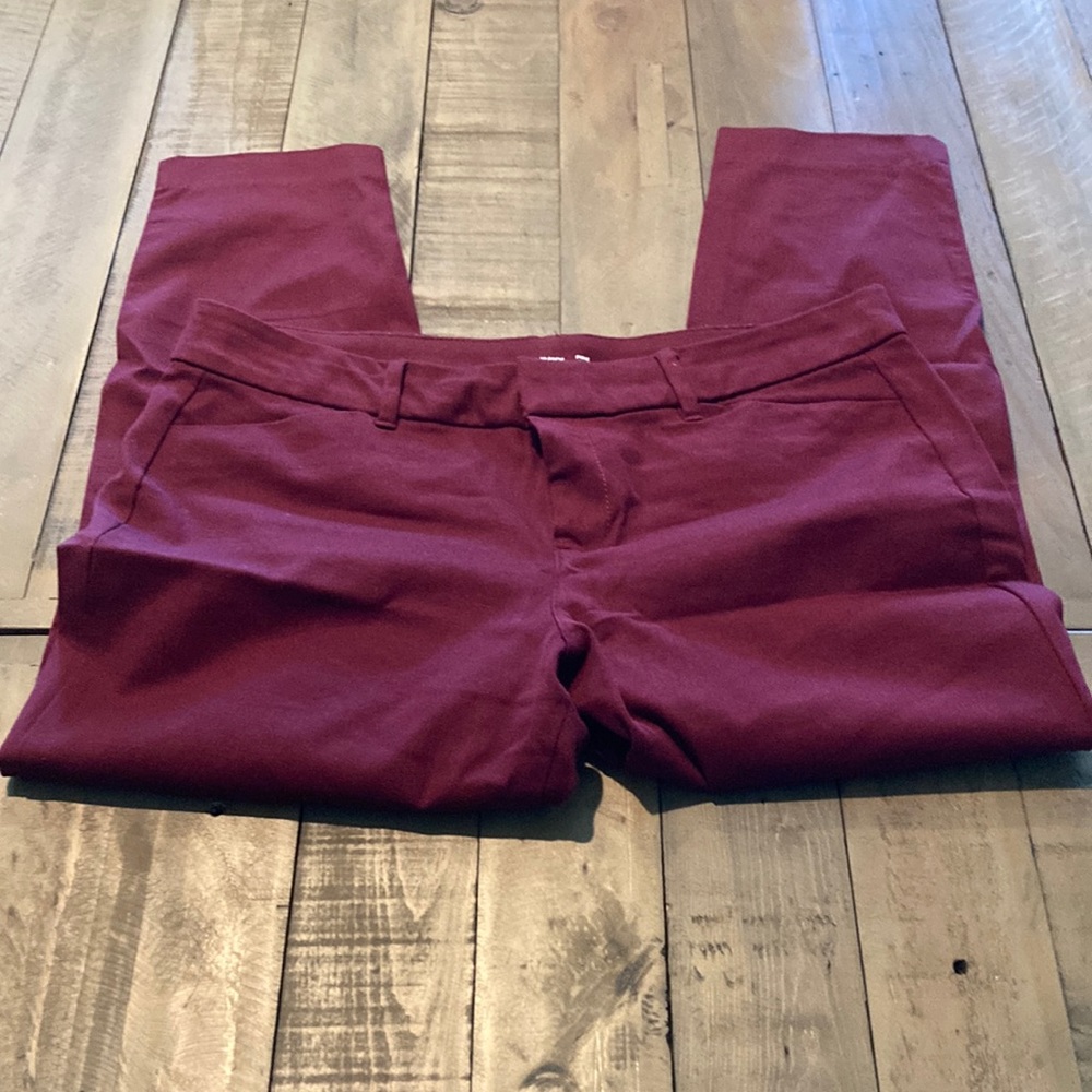 Old Navy Maroon High-Waisted Pixie Skinny Ankle Pants for Women Size 12P